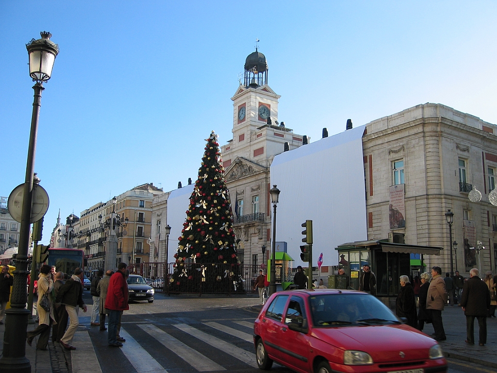 072 - Puerta del Sol.jpg